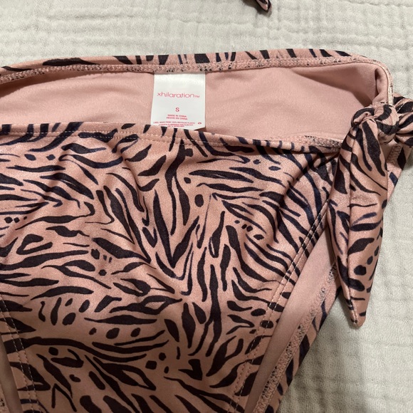 Target Bikini - Picture 5 of 7